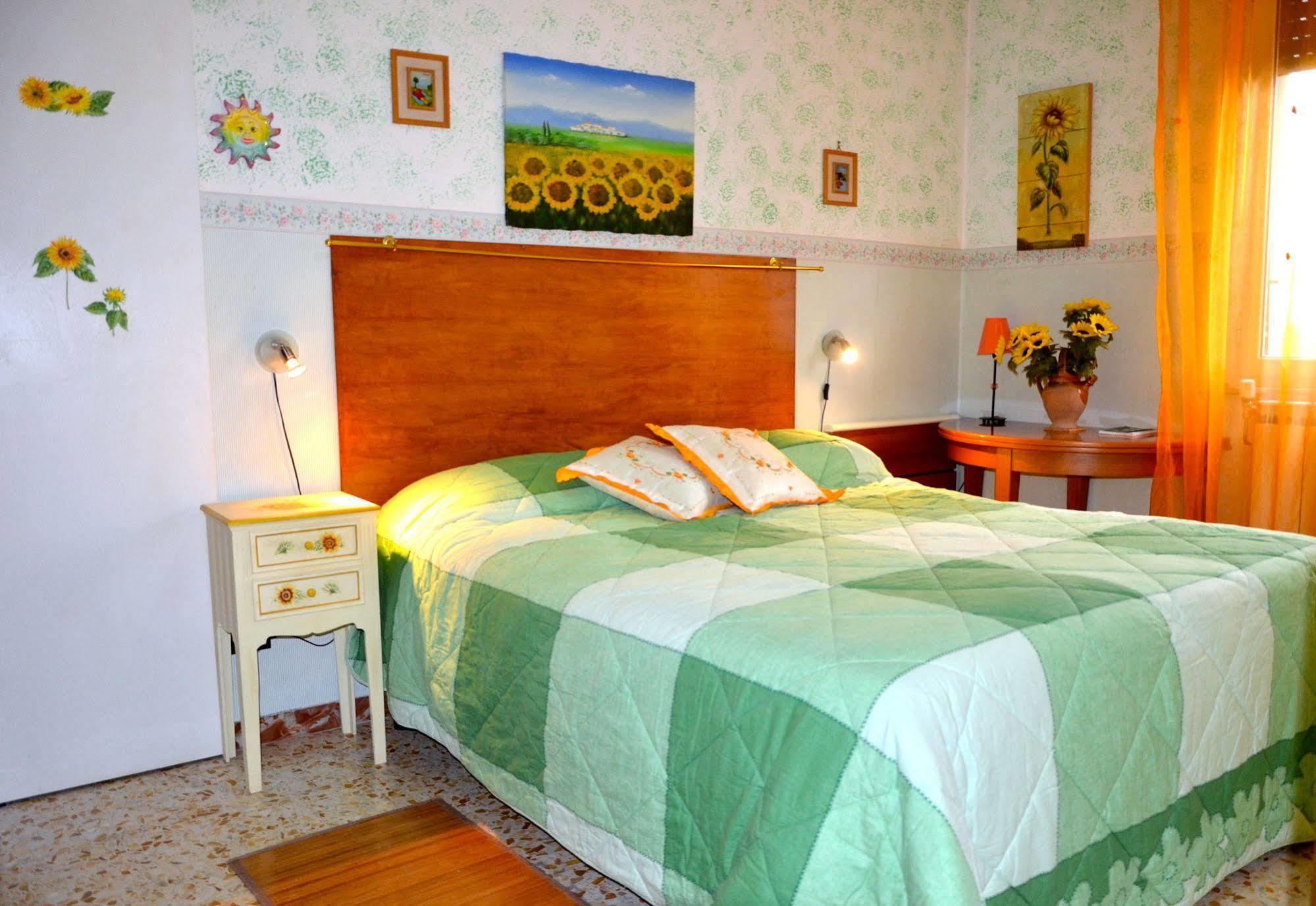 Stroncone Emily Bed & Breakfast エクステリア 写真
